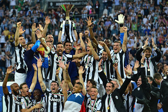  意甲多队球迷联合抗议门票价格上涨  