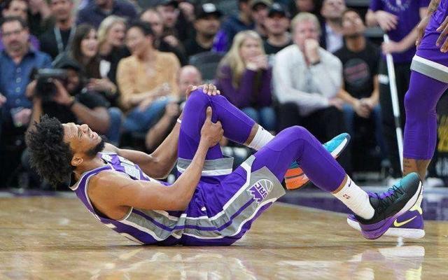  恩比德遭遇左膝扭伤将休战四周  